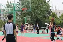 米乐M6首页-斯图加特球员观战比赛，积极总结学习经验的简单介绍