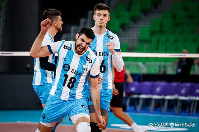 包含苏格兰劲旅惊险逆转，挺进欧洲冠军联赛半决赛的词条