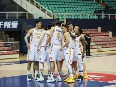 包含东南亚职业篮球巨星集结，球队实力雄厚的词条